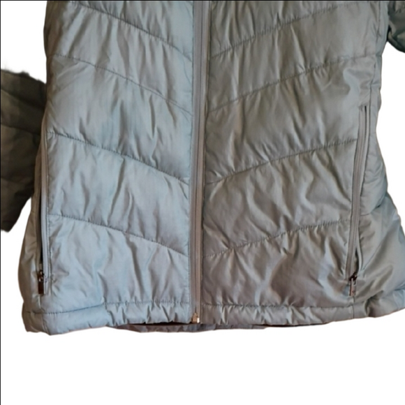 Columbia Women's Light Blue Quilted Puffer Jacket - Picture 4 of 14